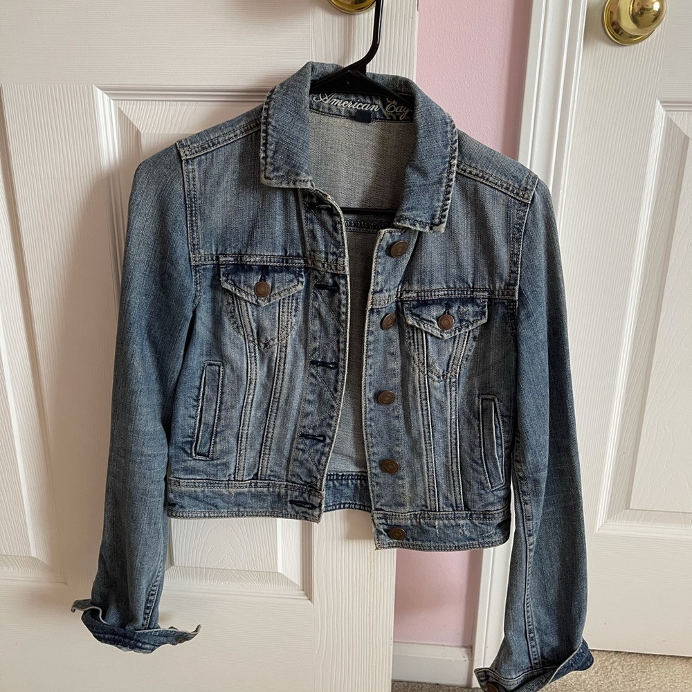 American Eagle Cropped Jean Jacket